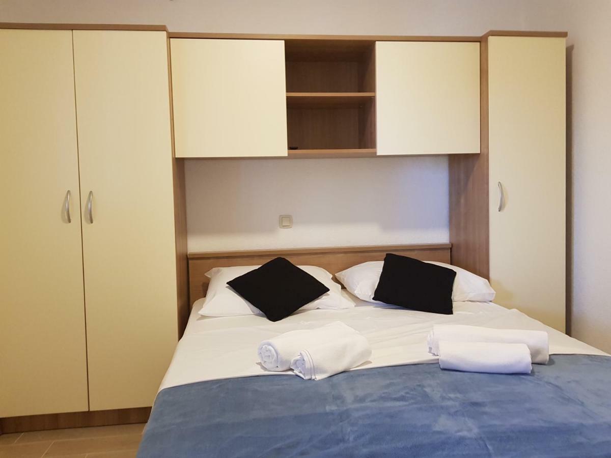 "Laurier" Rooms & Apartments 셀리나 외부 사진