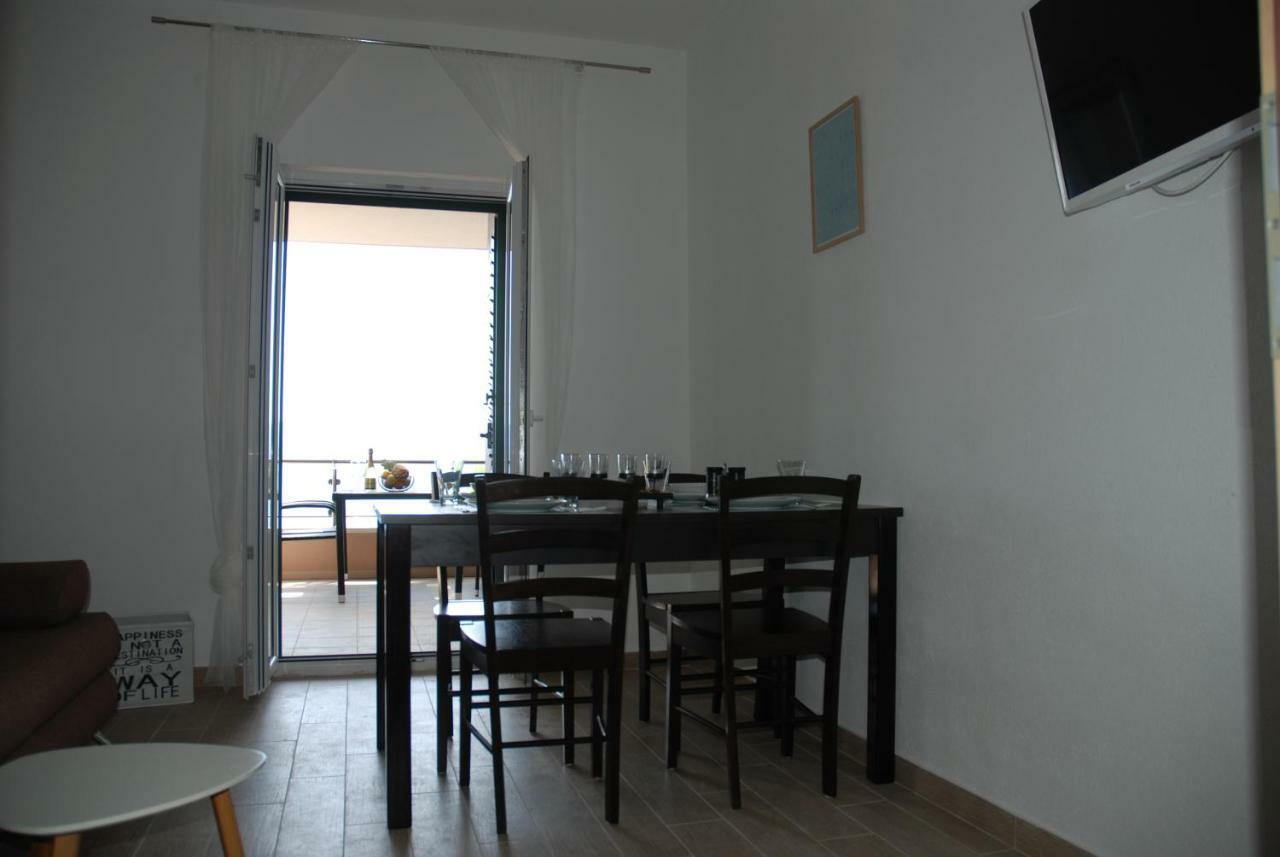 "Laurier" Rooms & Apartments 셀리나 외부 사진
