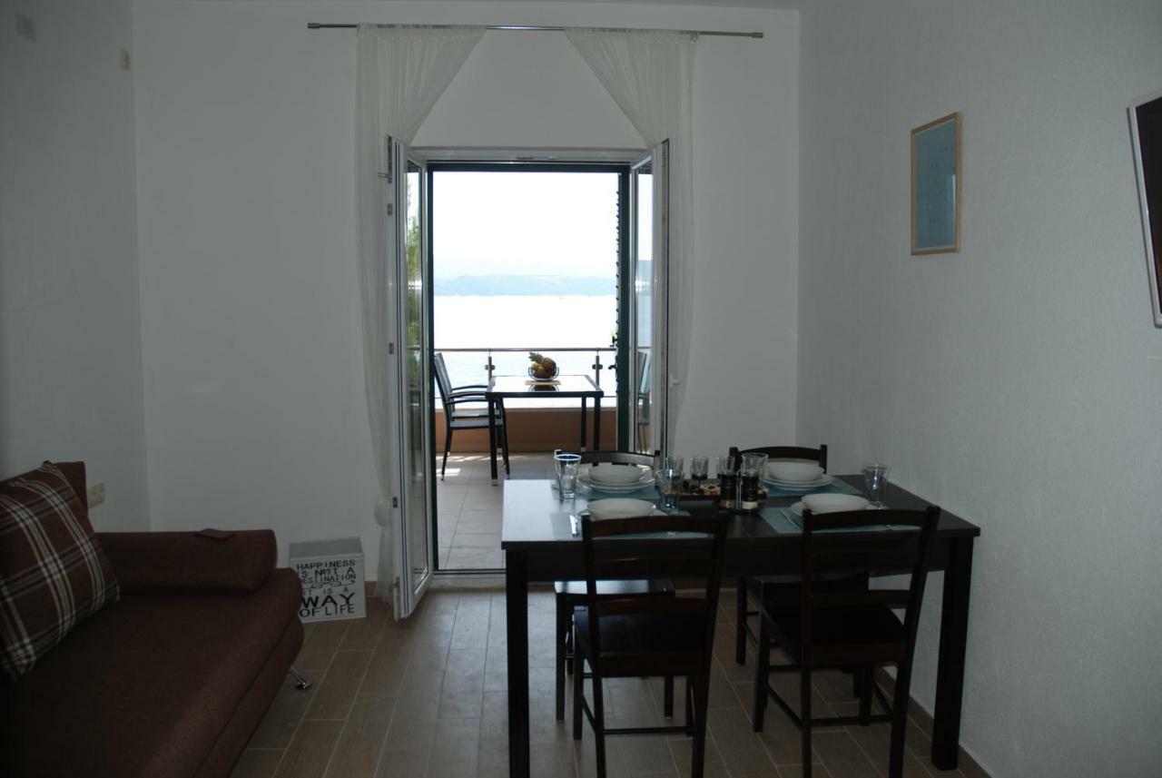 "Laurier" Rooms & Apartments 셀리나 외부 사진