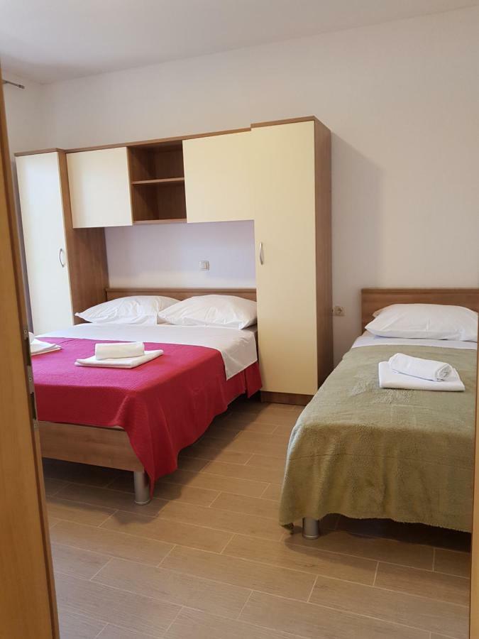 "Laurier" Rooms & Apartments 셀리나 외부 사진